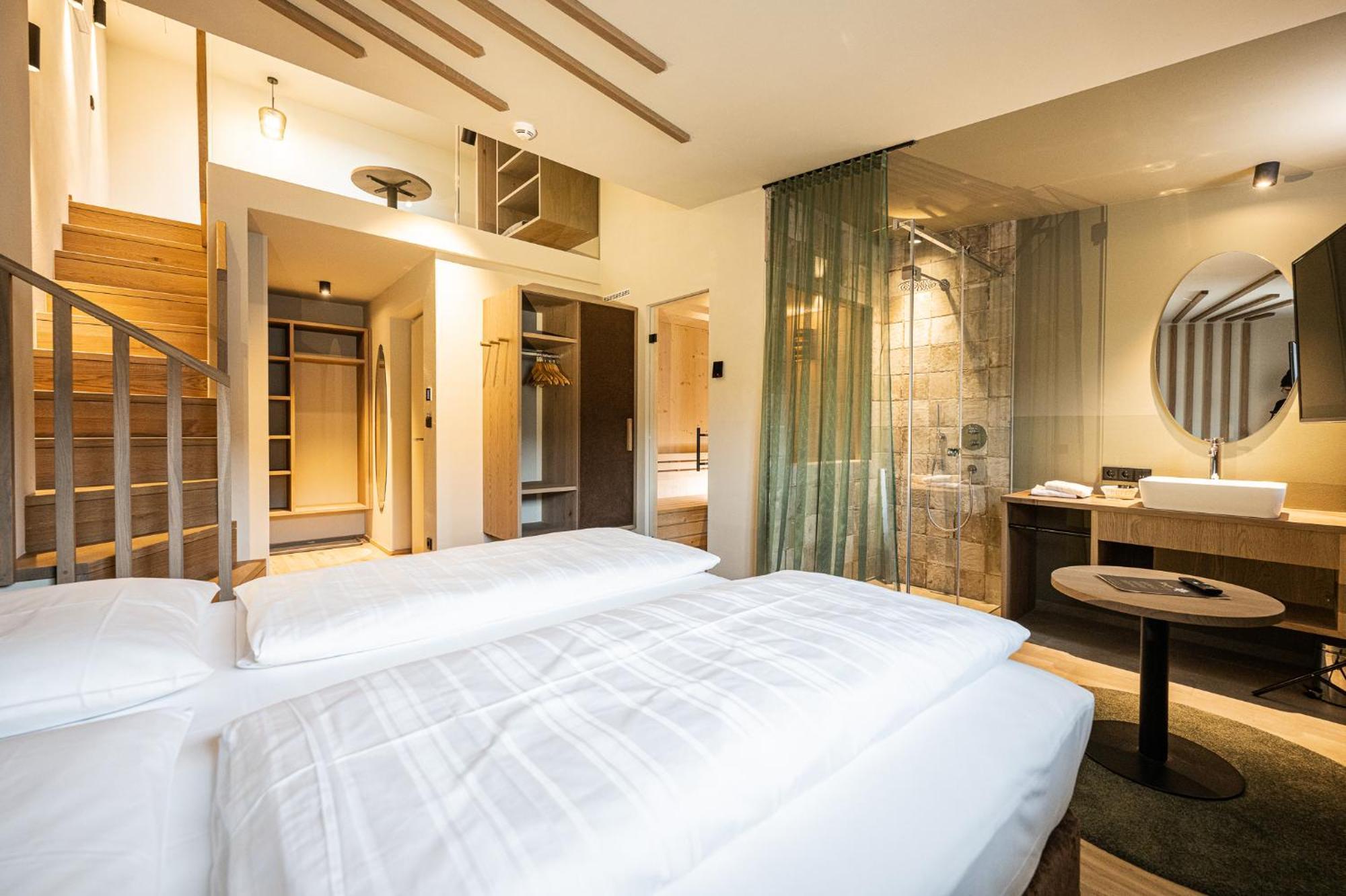 Loewe Dolomites Hotel San Candido Eksteriør billede