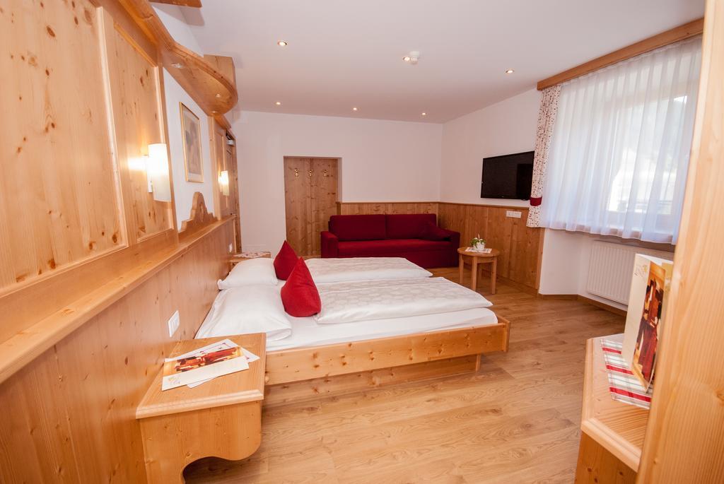 Loewe Dolomites Hotel San Candido Eksteriør billede