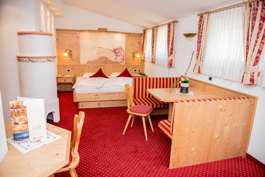 Loewe Dolomites Hotel San Candido Eksteriør billede