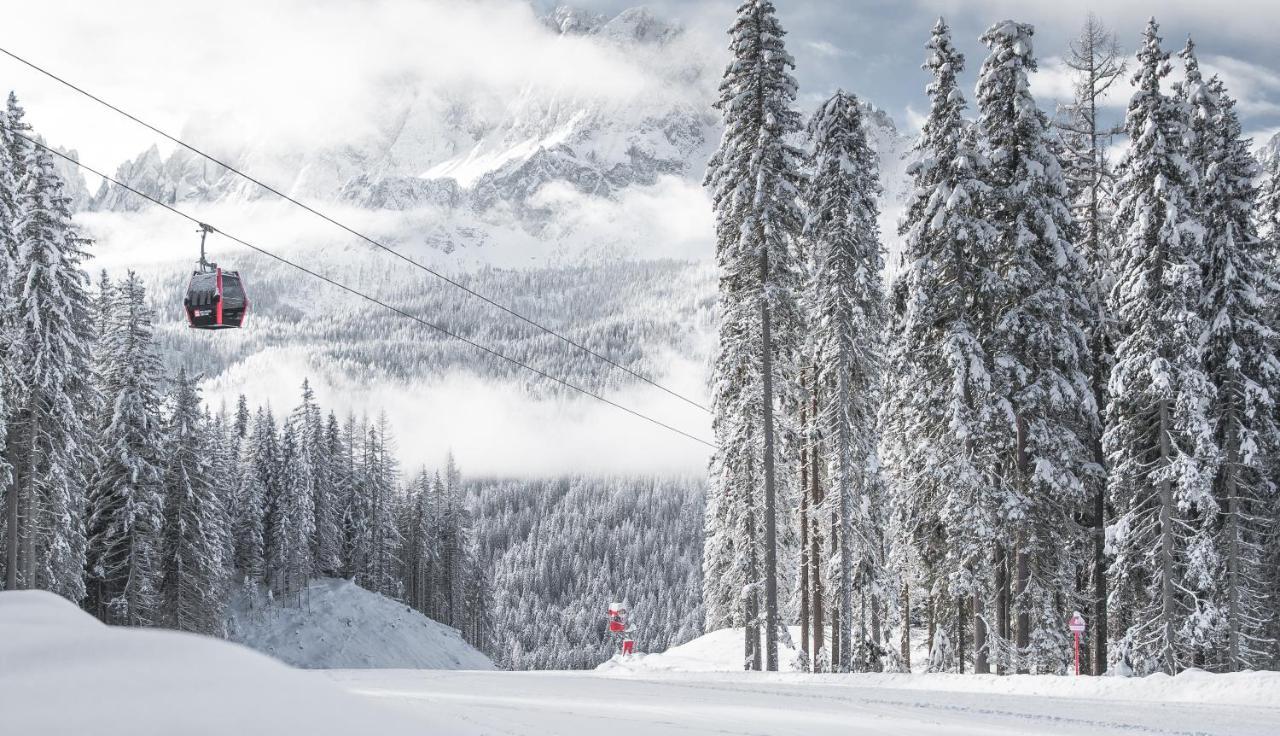 Loewe Dolomites Hotel San Candido Eksteriør billede