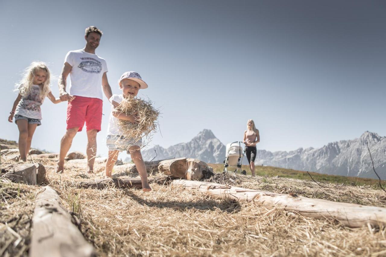 Loewe Dolomites Hotel San Candido Eksteriør billede
